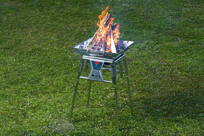 BBQ、鍋料理、串焼きもできる！カスタム可能なスタンド式たき火台。