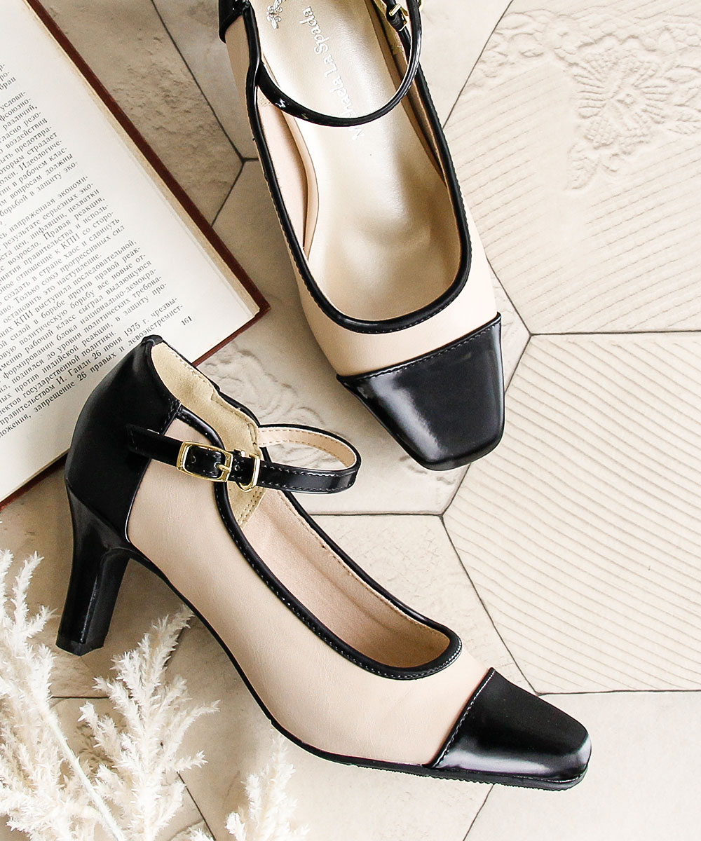 パンプス 痛くない 柔らかい ストラップ 靴 黒 ブラック フォーマル