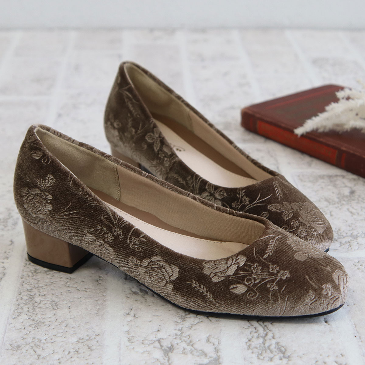 パンプス 靴 黒 ブラック フォーマル 3E 3.5cm 太めヒール スクエア