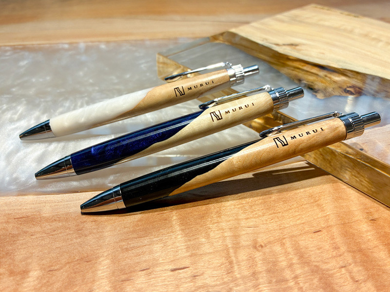 ウッドレジンペン 栃×White G2規格 木軸ペン ボールペン 文房具 筆記具