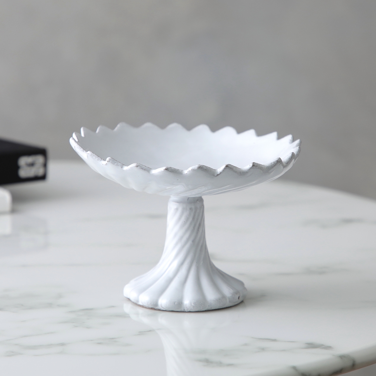 Astier de Villatte アスティエ・ド・ヴィラット スタンド Pim Pam Poum Marguerite Base Stand  CPHPOM1 陶器 小物入れ コンポート【返品交換不可】 : 2405r92757 : インポートセレクトmusee - 通販 -  Yahoo!ショッピング