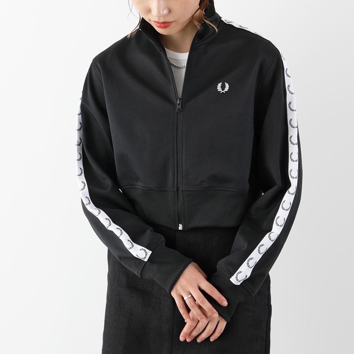 FRED PERRY フレッドペリー トラックジャケット CROPPED TAPED TRACK J...