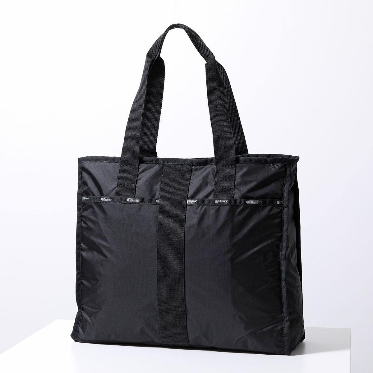LeSportsac レスポートサック トートバッグ ESSENTIAL CARRYALL TOTE...