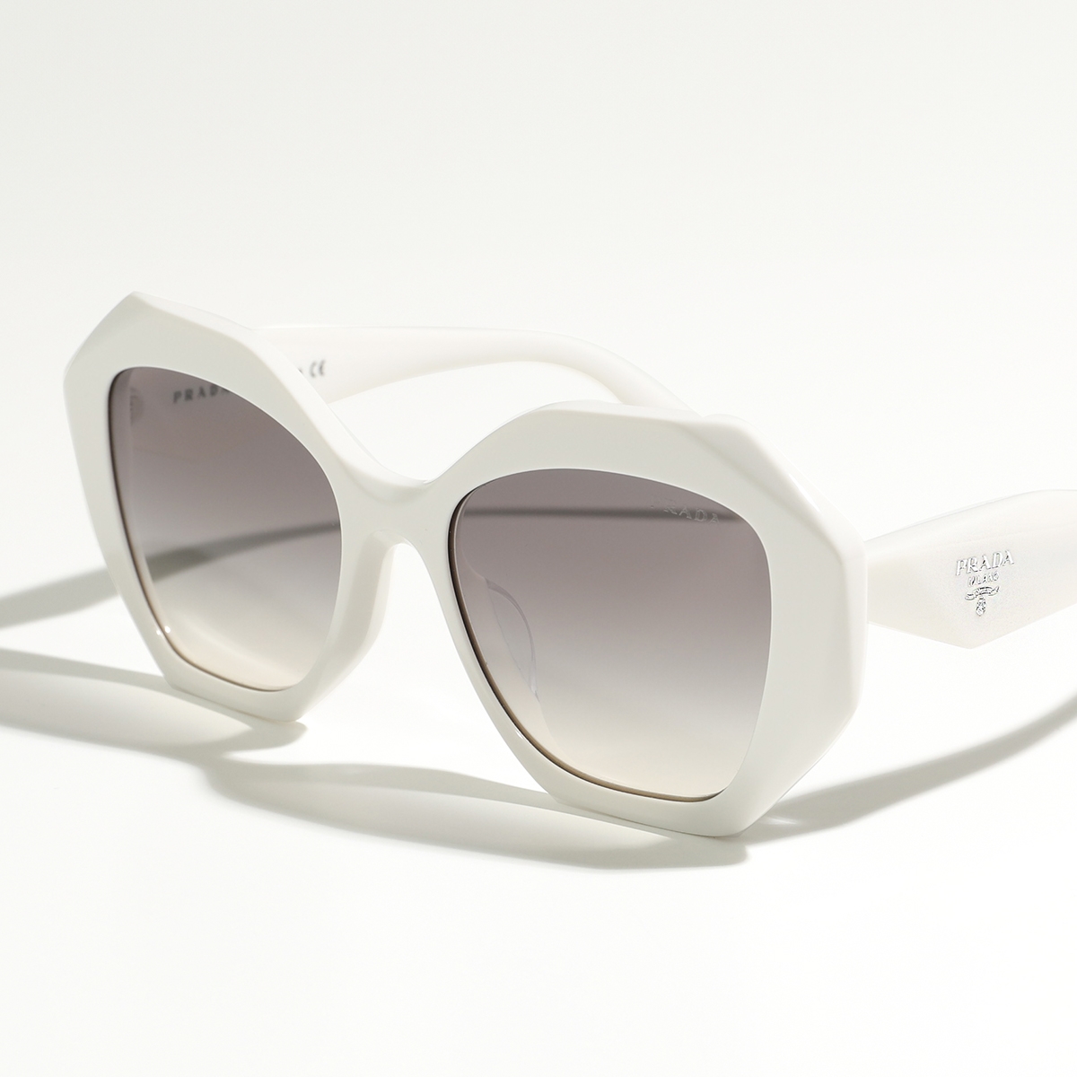 PRADA プラダ サングラス SPR16W E142 レディース バタフライ型 メガネ 眼鏡 ロゴ...