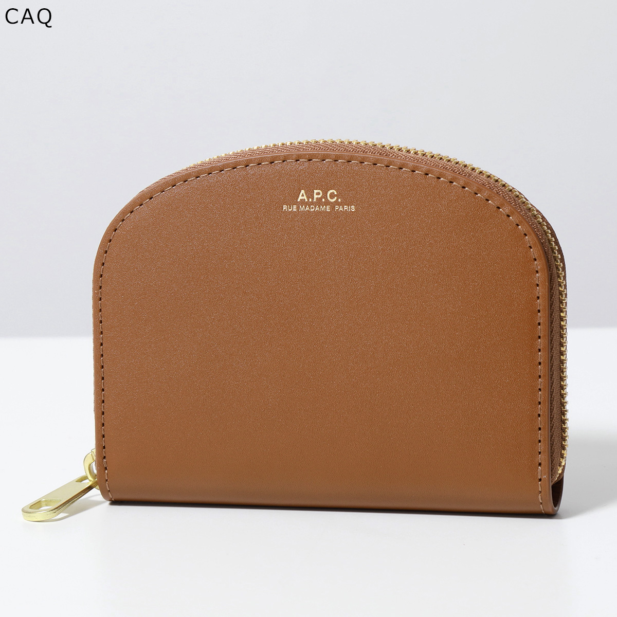 APC A.P.C. アーペーセー PXAWV F63219 compact demi ハーフムーン