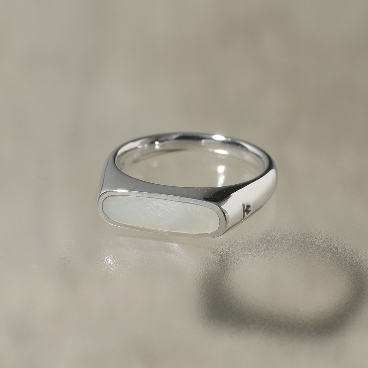 TOM WOOD（トムウッド） リング レディース Mario Ring White MOP