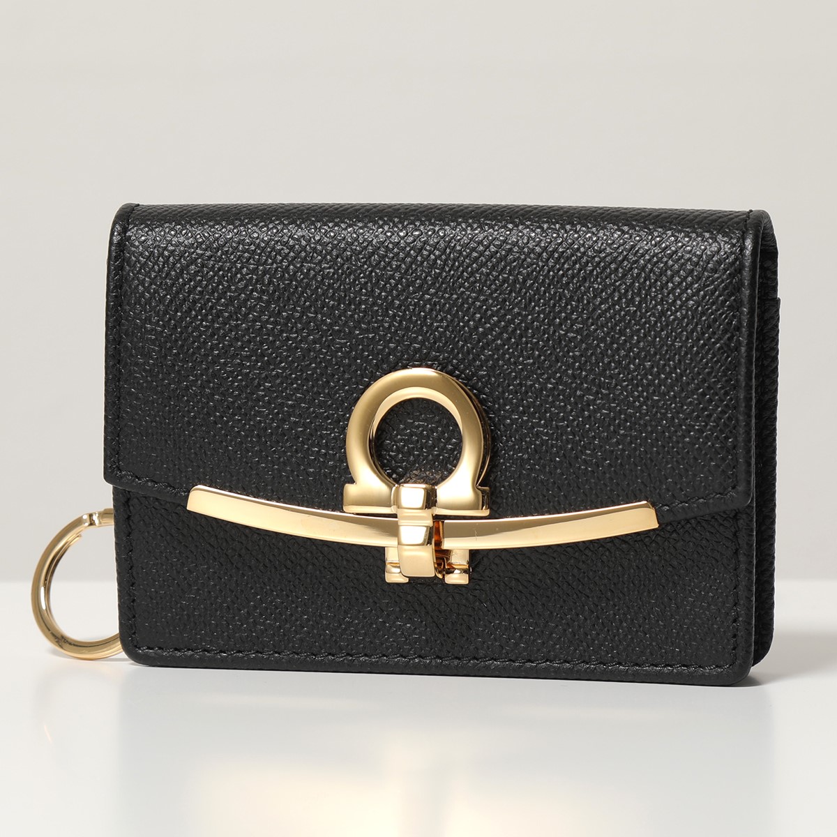 FERRAGAMO フェラガモ 22 D198 カラー3色 ガンチーニ レザー