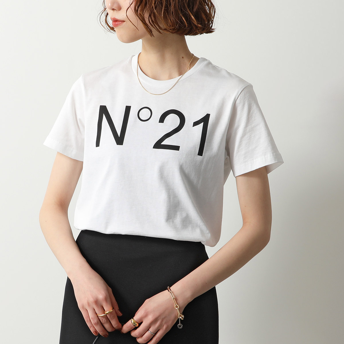 【好評超特価】N°21 KIDS ロゴTシャツ 　ブラック　16Y Tシャツ/カットソー