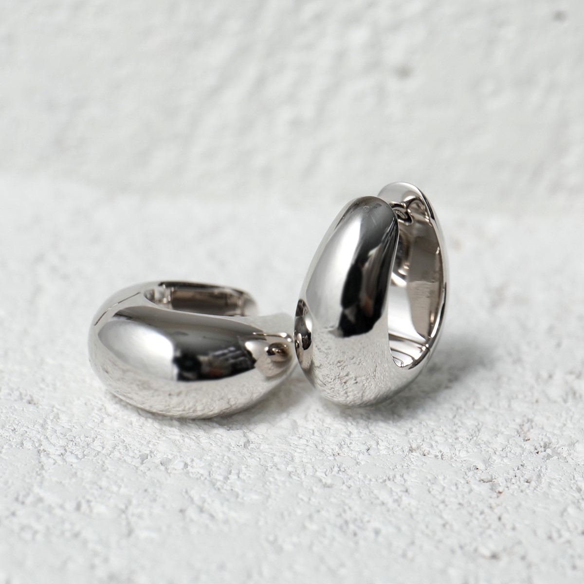 TOM WOOD TOMWOOD トムウッド ピアス Ice Hoop Medium アイス