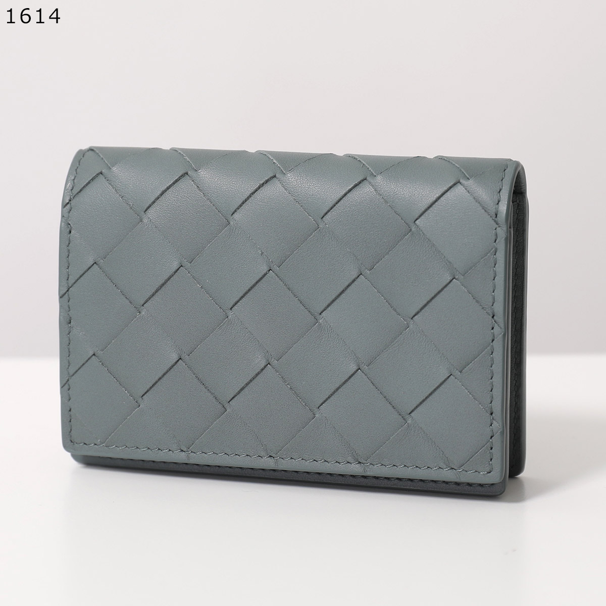 ピピひこ様BOTTEGA VENETA 名刺入れ ホワイト ブラックイントレチャート ピッコロ コインパース付き 二つ折り