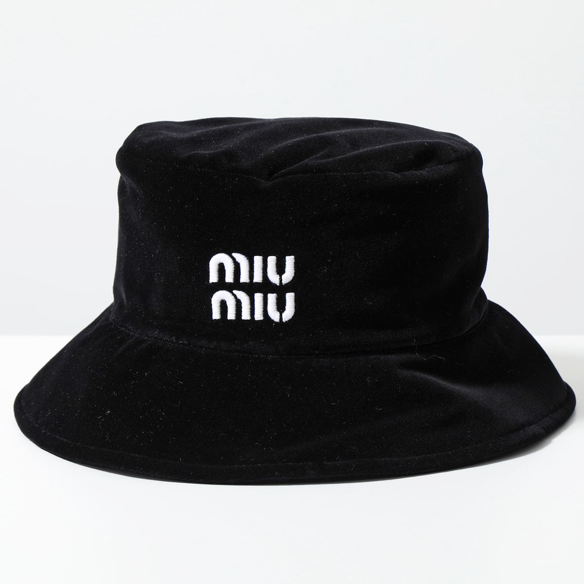 MIUMIU ミュウミュウ バケットハット 5HC196 068 レディース ベロア ベルベット 立体ロゴ刺繍 帽子 F0967/NERO-BIANCO