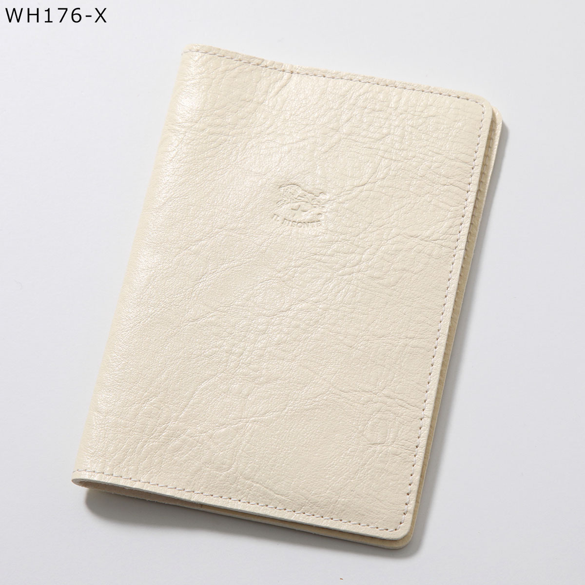 IL BISONTE（イルビゾンテ） パスポートケース SCA005 PV0005 PVX012