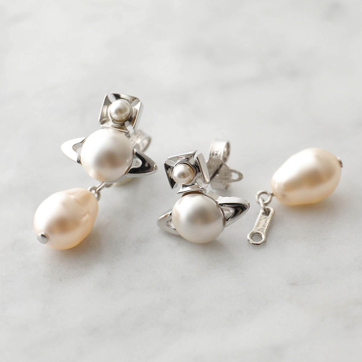 Vivienne Westwood ヴィヴィアンウエストウッド ピアス INASS EARRINGS 62020104 レディース アクセサリー オーブ パール カラー2色の画像