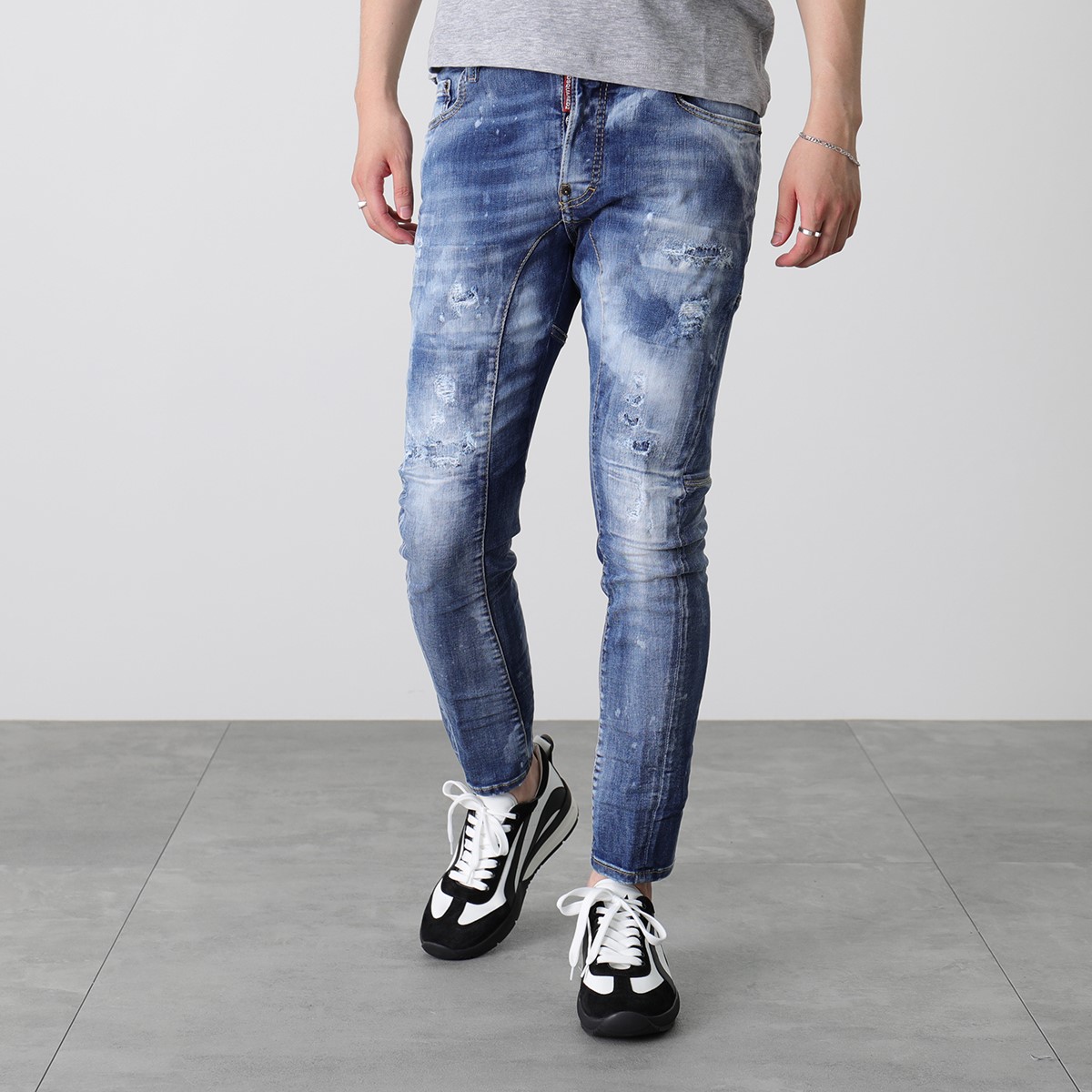 DSQUARED2 ディースクエアード ジーンズ LIGHT CLOUDY WASH TIDY BIKER JEANS S74LB1179  S30789 メンズ ストレッチ デニム スキニー 470 : 340803640 : インポートセレクトmusee - 通販 -  Yahoo!ショッピング