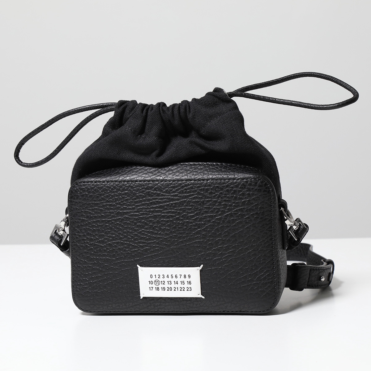 Maison Margiela（メゾンマルジェラ） ショルダーバッグ 5AC カメラ