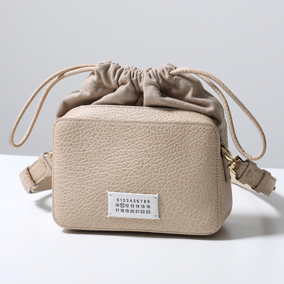 Maison Margiela（メゾンマルジェラ） ショルダーバッグ 5AC カメラ