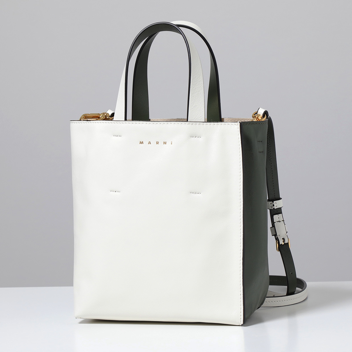 美品MARNI マルニPVCトートバッグツートーンA4ショルダー 楽天
