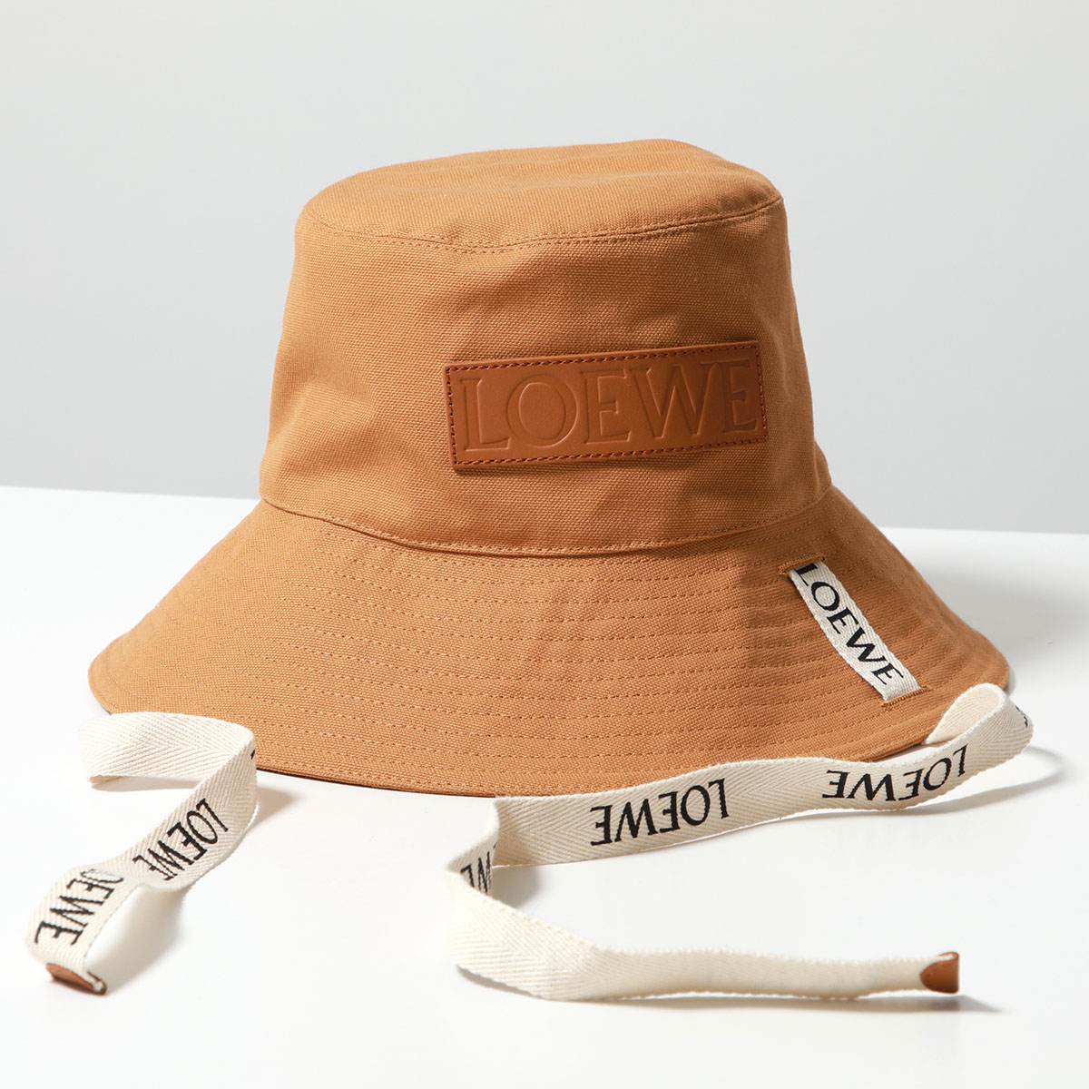 LOEWE（ロエベ）レザーフィッシャーマンハット (LOEWE/ハット