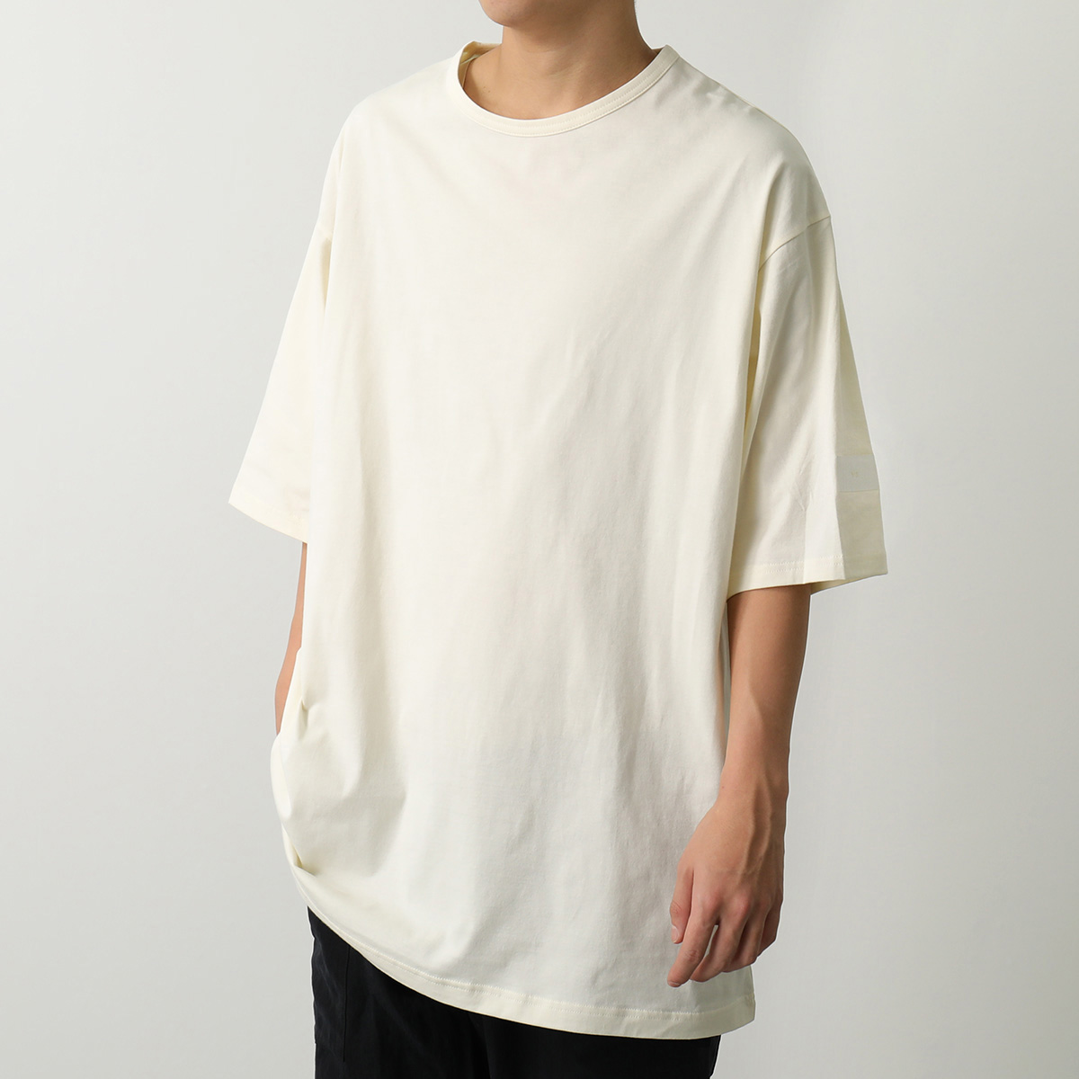 Y-3 ワイスリー Tシャツ 半袖 クルーネック ロゴT コットン Y-3 ワイスリー Tシャツ クルーネック 半袖 ロゴ コットン100