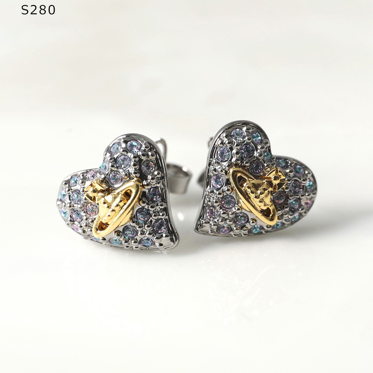 Vivienne Westwood（ヴィヴィアンウエストウッド） ピアス TINY