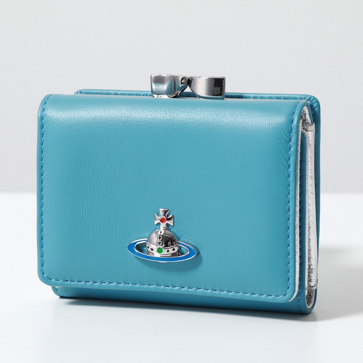 Vivienne Westwood（ヴィヴィアンウエストウッド） 三つ折り財布 NAPPA