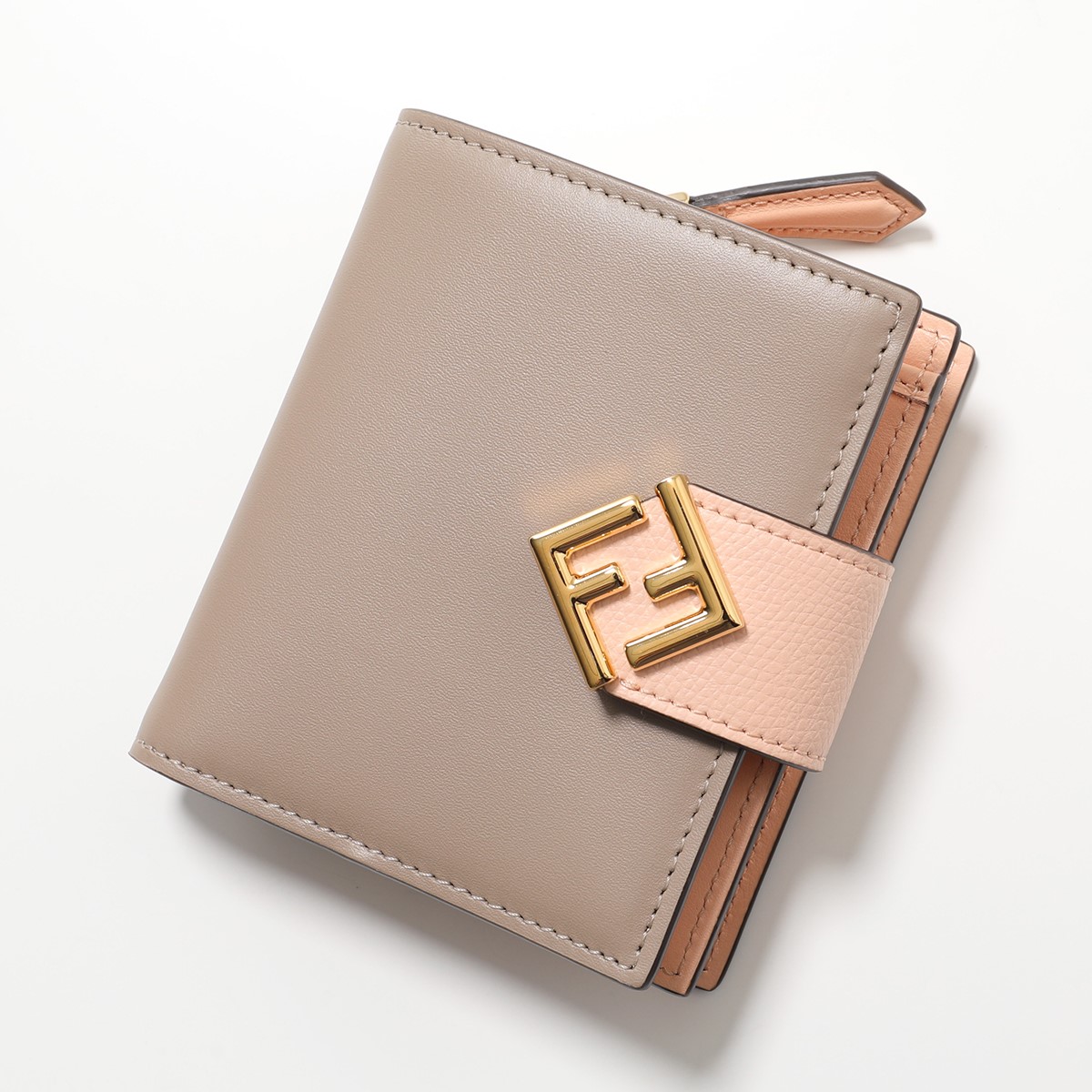 FENDI フェンディ 二つ折り財布 8M0386 ALWA レディース FF