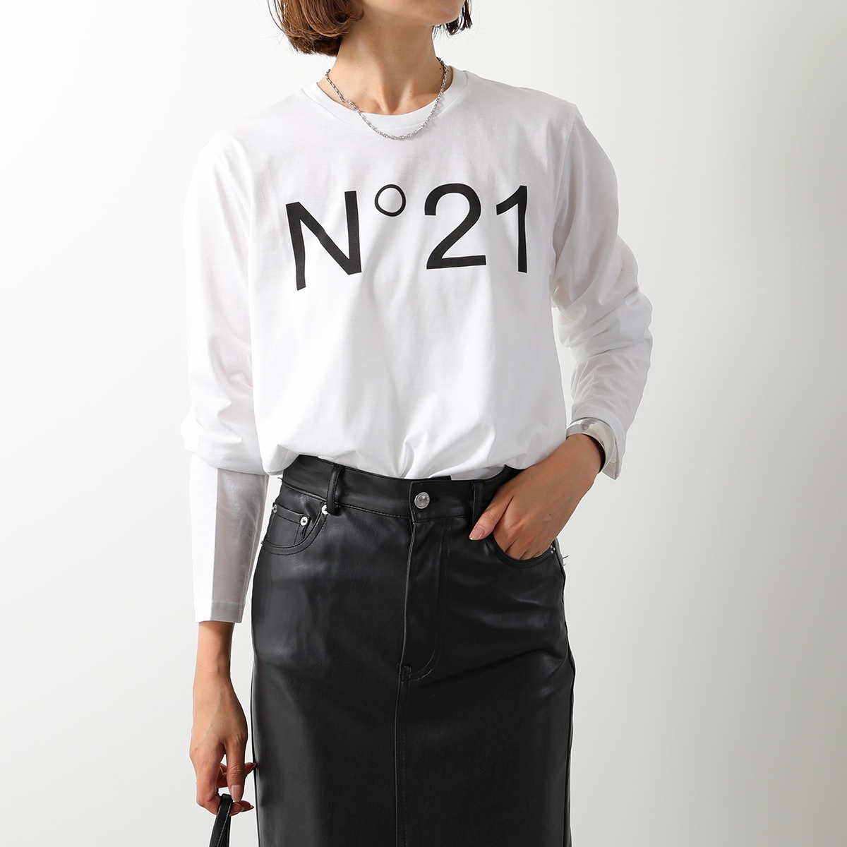 N°21 KIDS ヌメロヴェントゥーノ キッズ 長袖 Tシャツ N21808 N0153 レディース コットン ロゴ ロンT クルーネック カラー2色