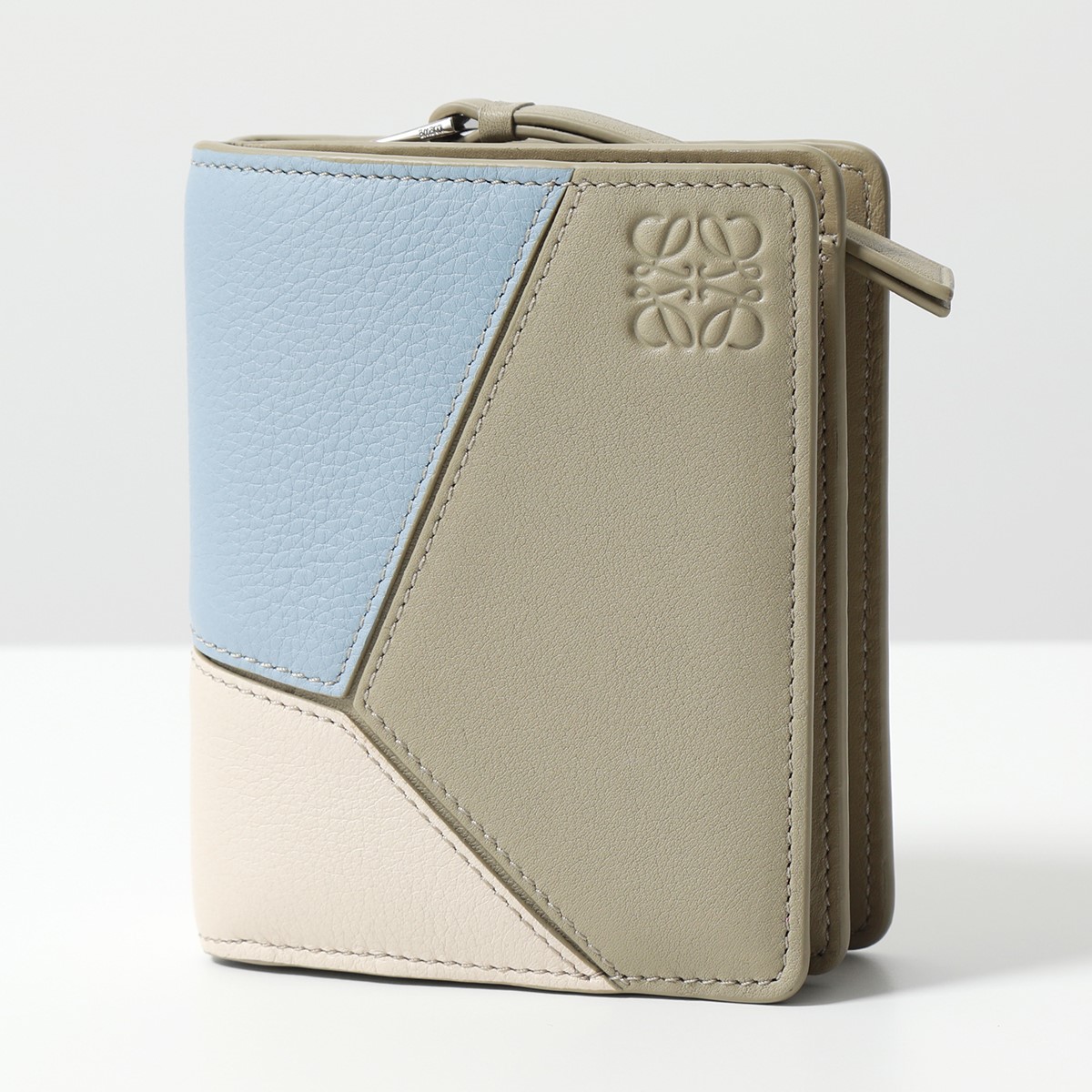 LOEWE（ロエベ） 二つ折り財布 PUZZLE COMPACT パズル コンパクト