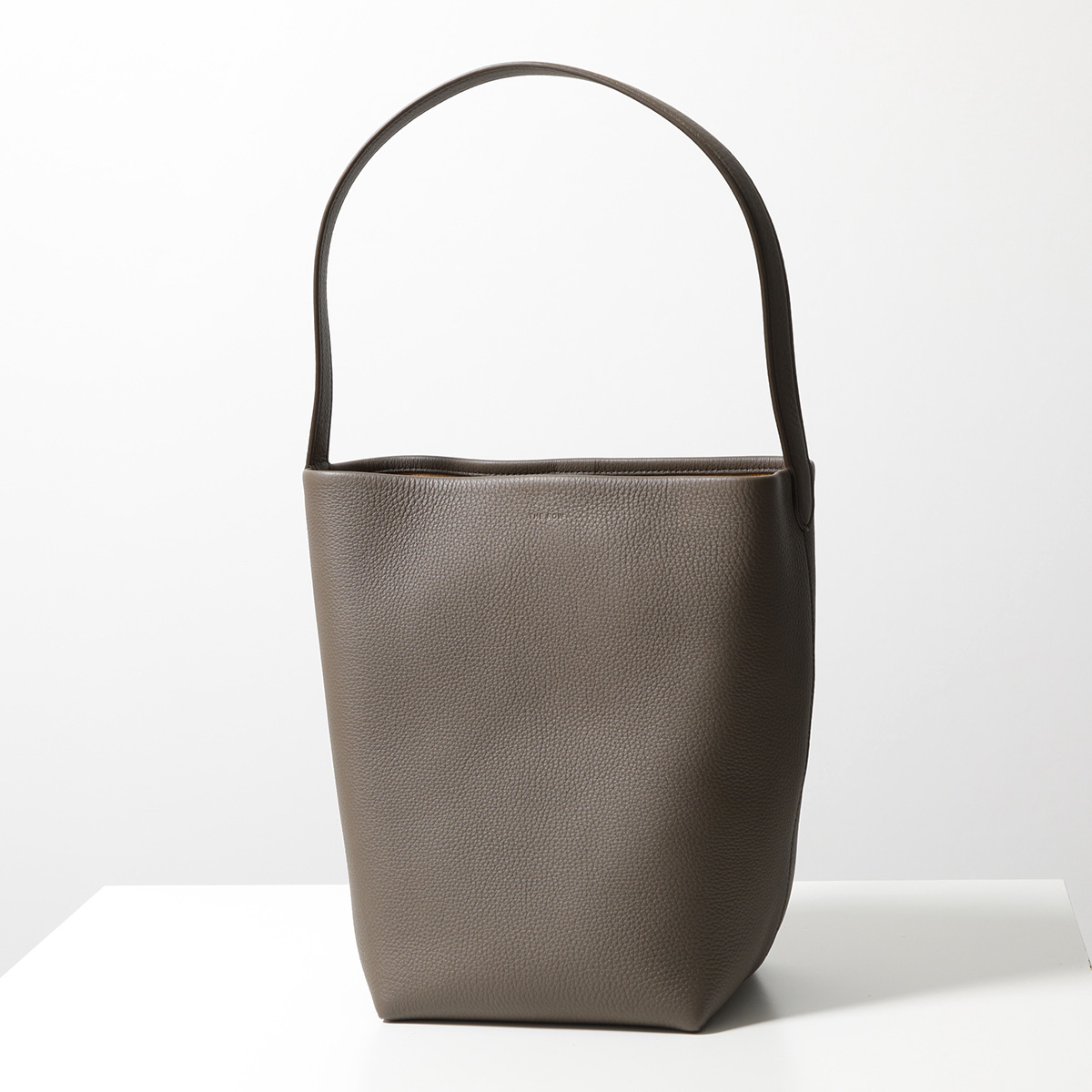 THE ROW ザ・ロウ トートバッグ Medium N/S Park Tote W1313 L129 レディース ハンドバッグ レザー 鞄  ELEPHANT-PLD : 350821200 : インポートセレクトmusee - 通販 - Yahoo!ショッピング