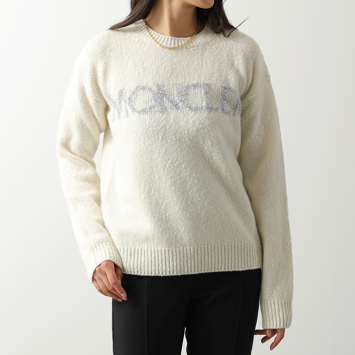 MONCLER モンクレール ニット CREW NECK 9C00003 M3307 レディース セーター ウール ロゴ メリヤス編み ゲージ5  クルーネック カラー2色