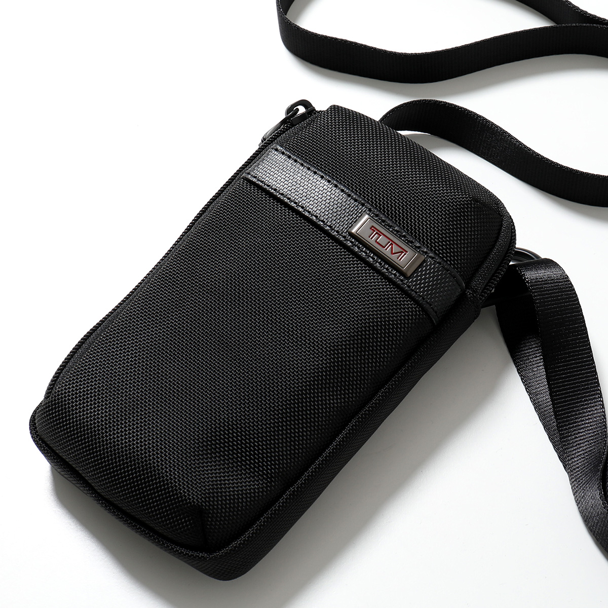 TUMI トゥミ ショルダーバッグ SMALL CROSSBODY POUCH 144590