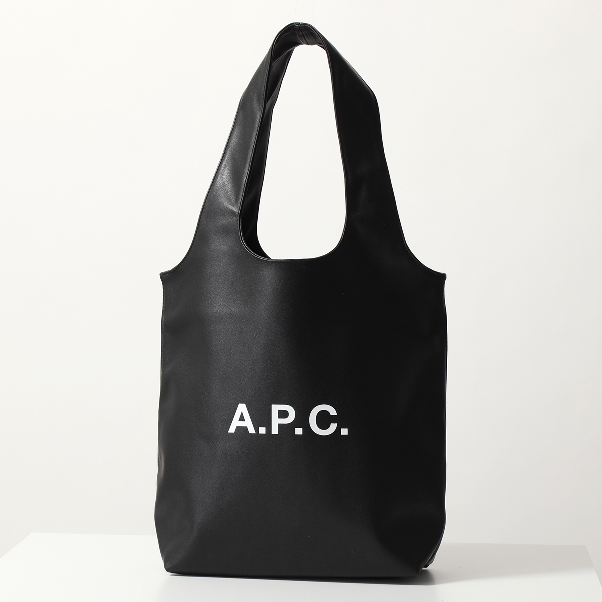 APC A.P.C. アーペーセー トートバッグ tote ninon small ニノン スモール M61861 PUAAT メンズ フェイクレザー ロゴ 鞄 カラー2色｜s-musee｜02