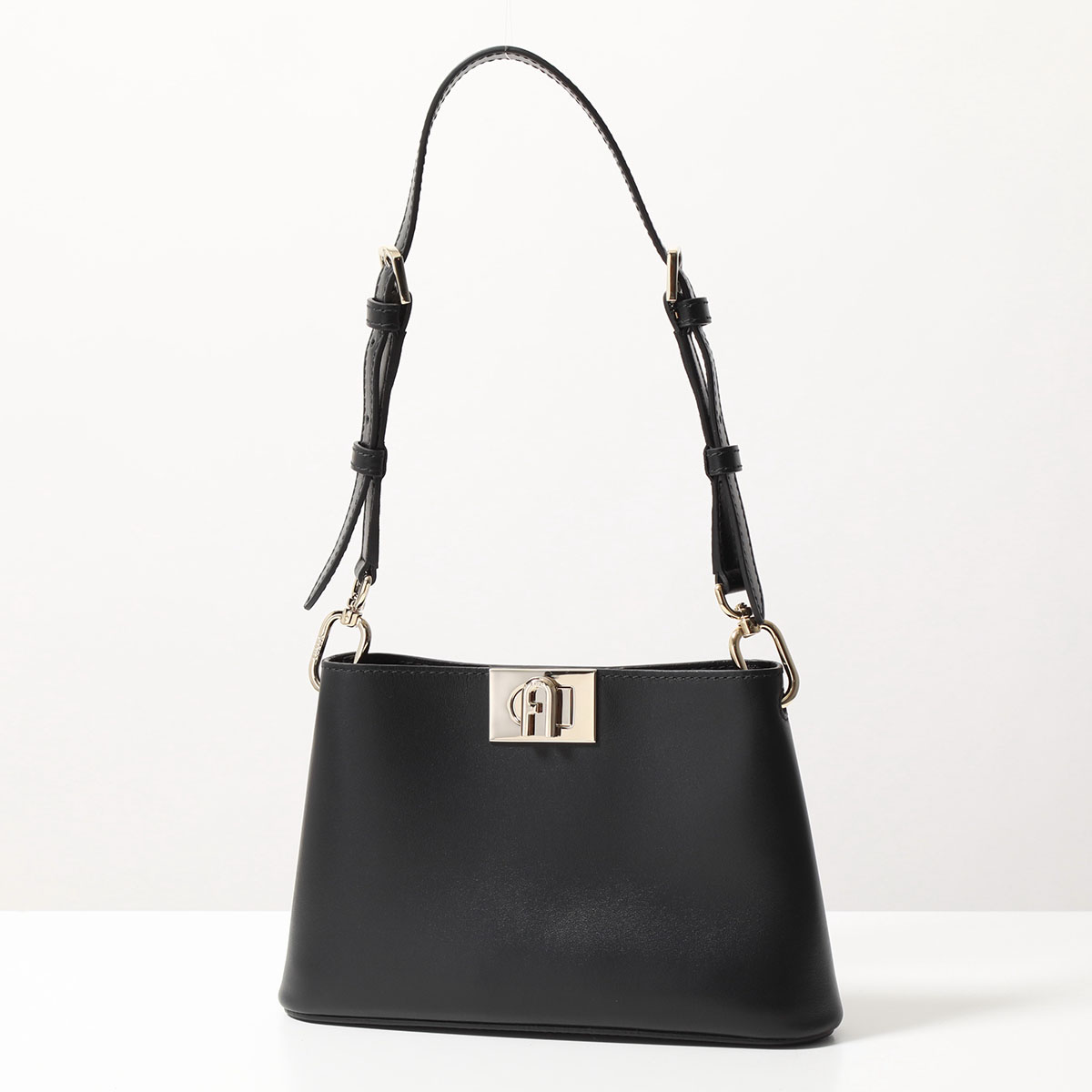 Furla フルラ ショルダーバッグ FLEUR フルール WB00872 AX0733 レディース ハンドバッグ レザー ロゴ 鞄 カラー2色