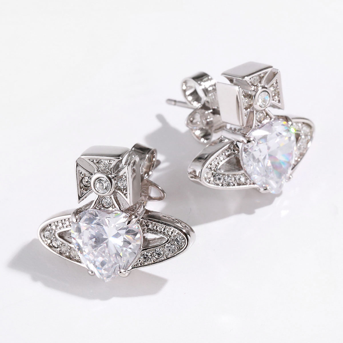 Vivienne Westwood Ariella ハート　ピアス(両耳用) Vivienne Westwood Ariella ハート ピアス(両耳用) 楽天市場