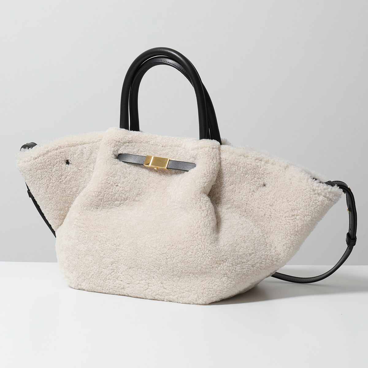 DEMELLIER ニューヨーク ミディアム ムートン トートバッグ The New York Collection | DeMellier | Shop now