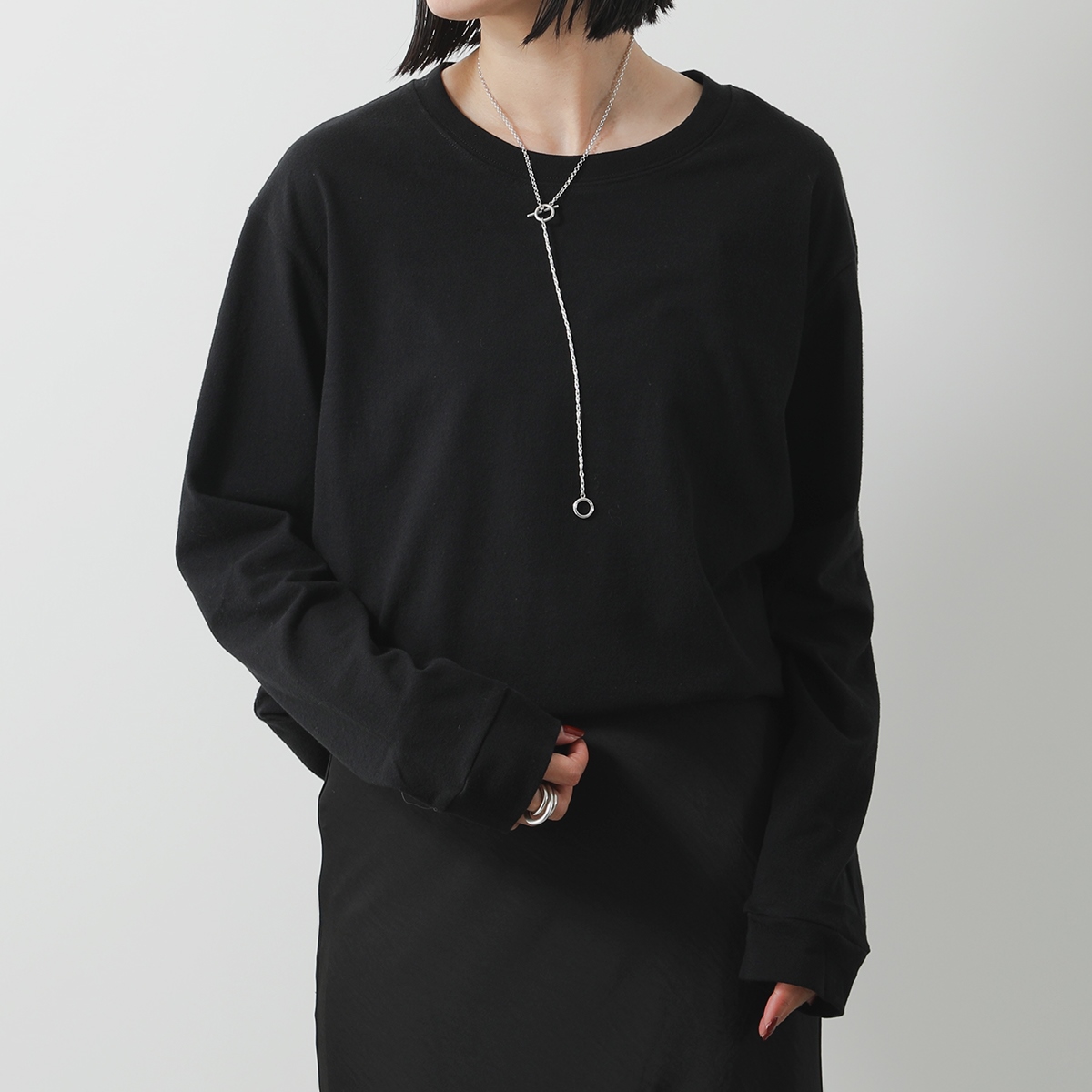 THE ROW ザ・ロウ Tシャツ CILES TOP 5756 K526 レディース コットン 長袖 カットソー クルーネック ストレッチ BLK｜s-musee｜02