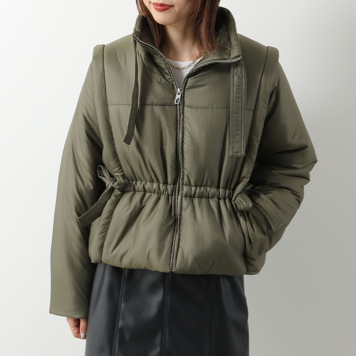 GANNI ガニー 中綿ジャケット Shiny Quilt Vest Jacket F8382 F8534 6632 レディース ショート丈 ブルゾン  ハイネック ロゴ 軽量 カラー2色