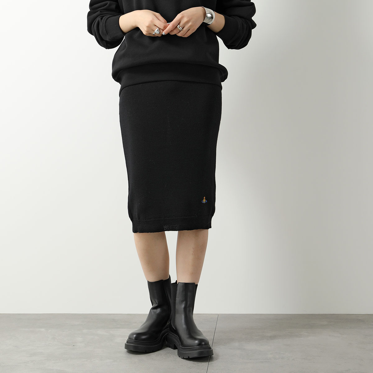 Vivienne Westwood ヴィヴィアンウエストウッド タイトスカート 1802000U-Y0006 レディース ウール ニット オーブ刺繍  膝丈 N403/BLACK