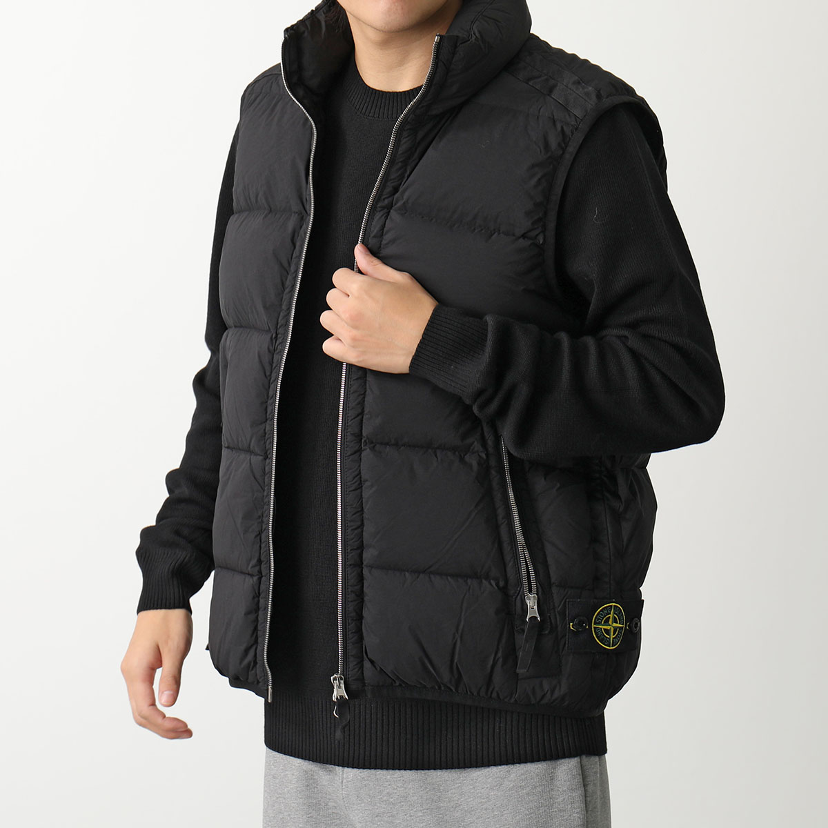 STONE ISLAND ストーンアイランド ダウンベスト SEAMLESS TUNNEL NYLON DOWN-TC 7915G1428 メンズ  ロゴパッチ スタンドカラー ジレ V0029