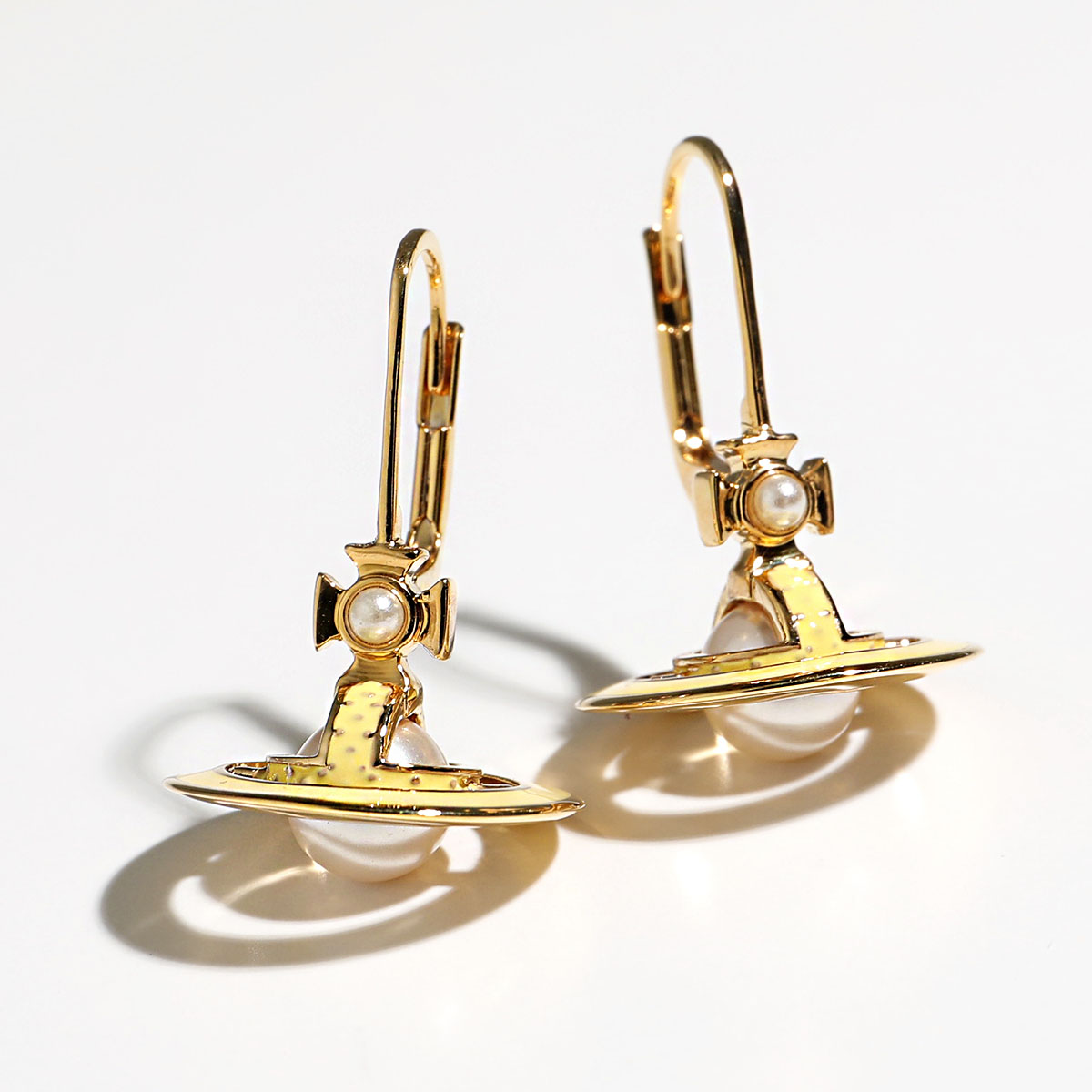 Vivienne Westwood ヴィヴィアンウエストウッド ピアス SIMONETTA EARRINGS 62020115 レディース フック型 立体オーブ パール アクセサリー カラー2色｜s-musee｜03