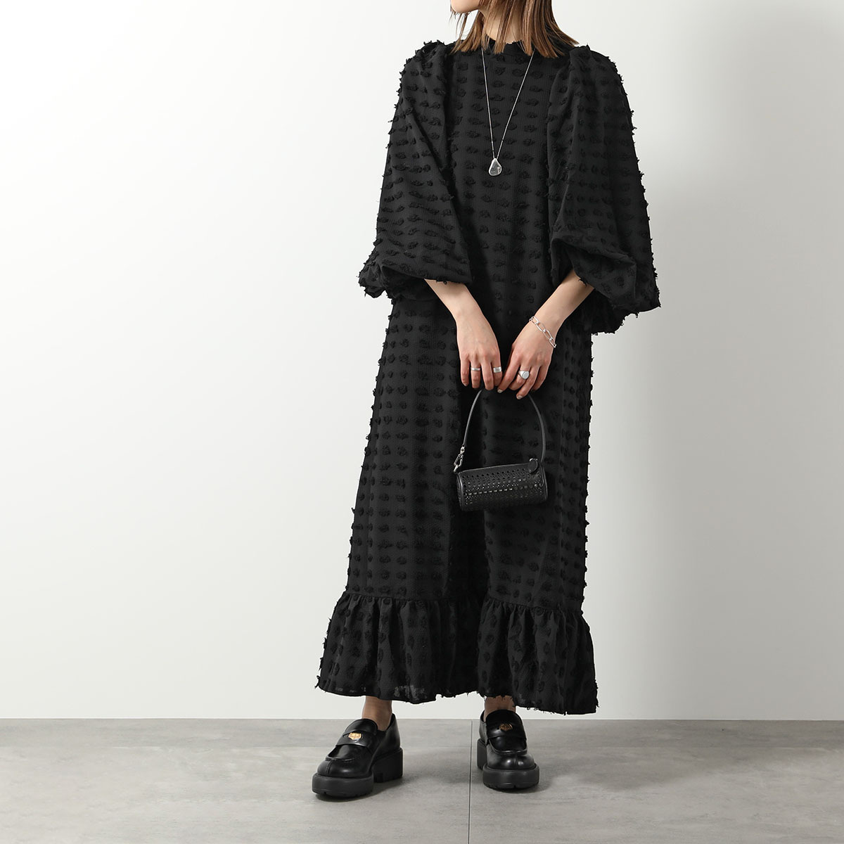 GHOSPELL ゴスペル ワンピース Sansa Maxi Dress レディース マキシ丈 ドット ボリュームスリーブ 長袖 Coal-Black  : 351226667 : インポートセレクトmusee - 通販 - Yahoo!ショッピング