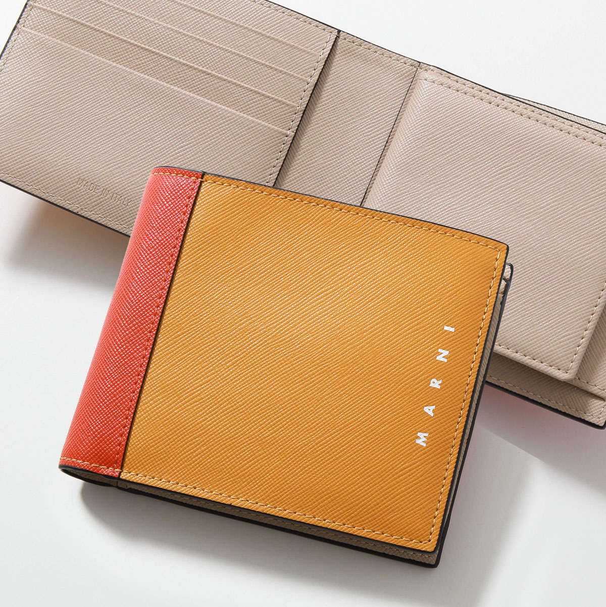 マルニ MARNI 折財布 2023SS グレー×オレンジ×ベージュ MARNI（マルニ） 二つ折り財布 PFMI0003L1 LV520 メンズ ミニ財布 バイ