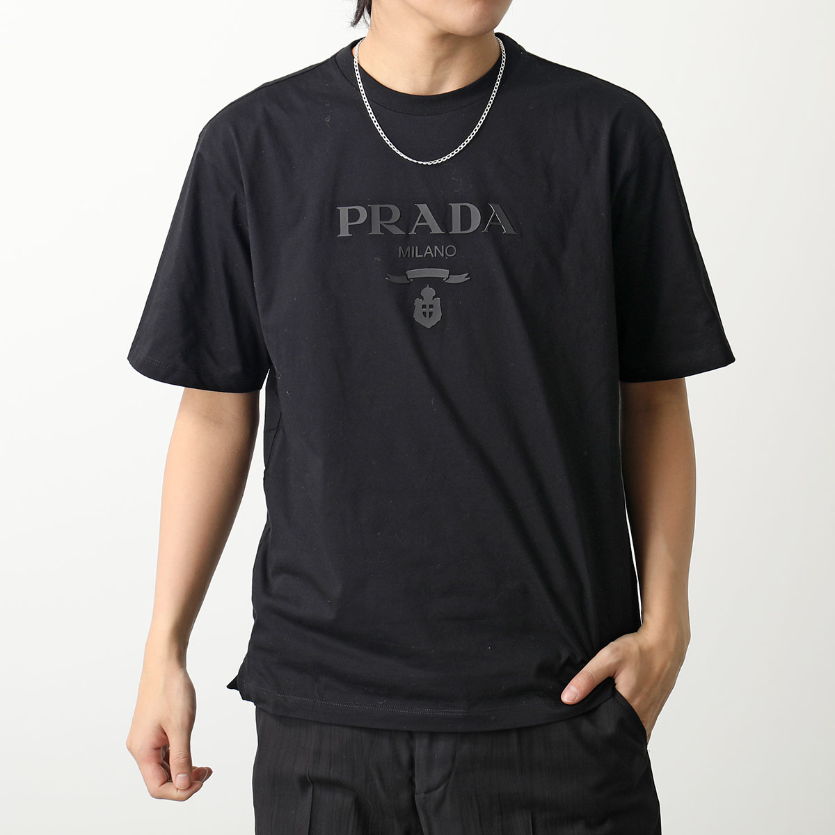 PRADA Tシャツ UJN815 1052 メンズ コットン ロゴT クルーネック エンボスロゴ ...