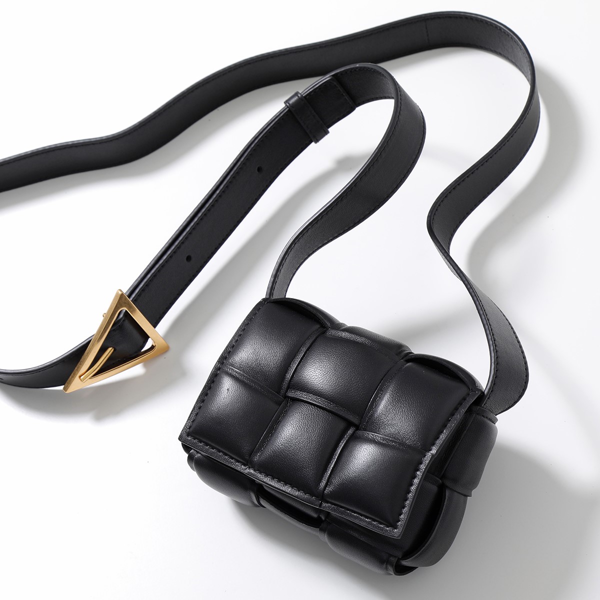 BOTTEGA VENETA ボッテガヴェネタ ショルダーバッグ 716648 VCQR1  