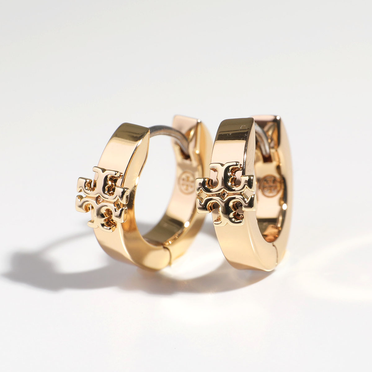 TORY BURCH（トリーバーチ） フープピアス Kira Huggie キラ ハギー