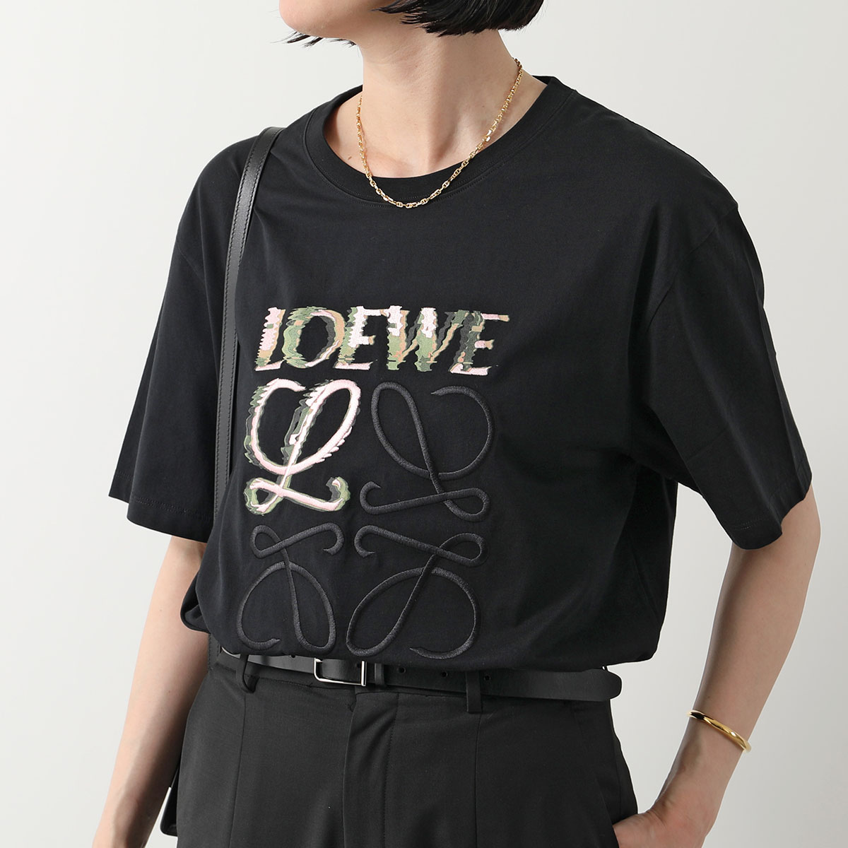 LOEWE ロエベ Tシャツ H526Y22J61 レディース 半袖 カットソー アナグラム ロゴT 刺繍 クルーネック コットン カラー2色｜s-musee｜02