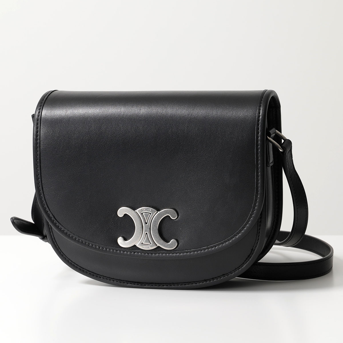 CELINE セリーヌ ショルダーバッグ Medium Besace ミディアム ブザス 114453FH1.38SI メンズ レディース  Triomphe トリオンフ レザー 鞄 Black