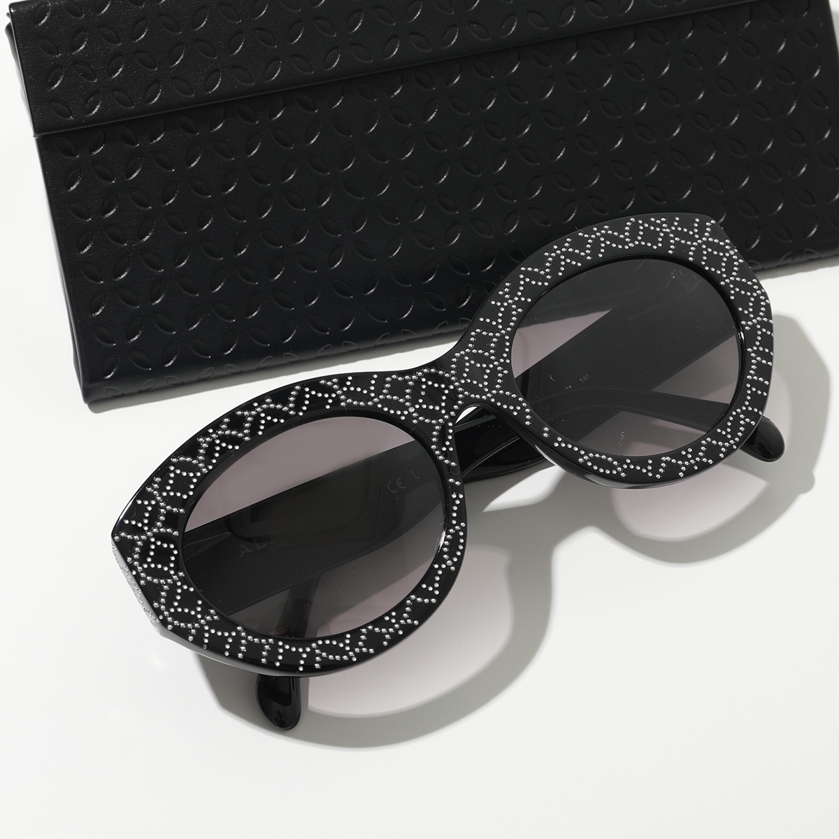 ALAIA アライア サングラス AA0024S レディース オーバル型 ロゴ カラーレンズ 眼鏡 メガネ アイウェア 001/BLACK-BLACK-GREY｜s-musee｜02
