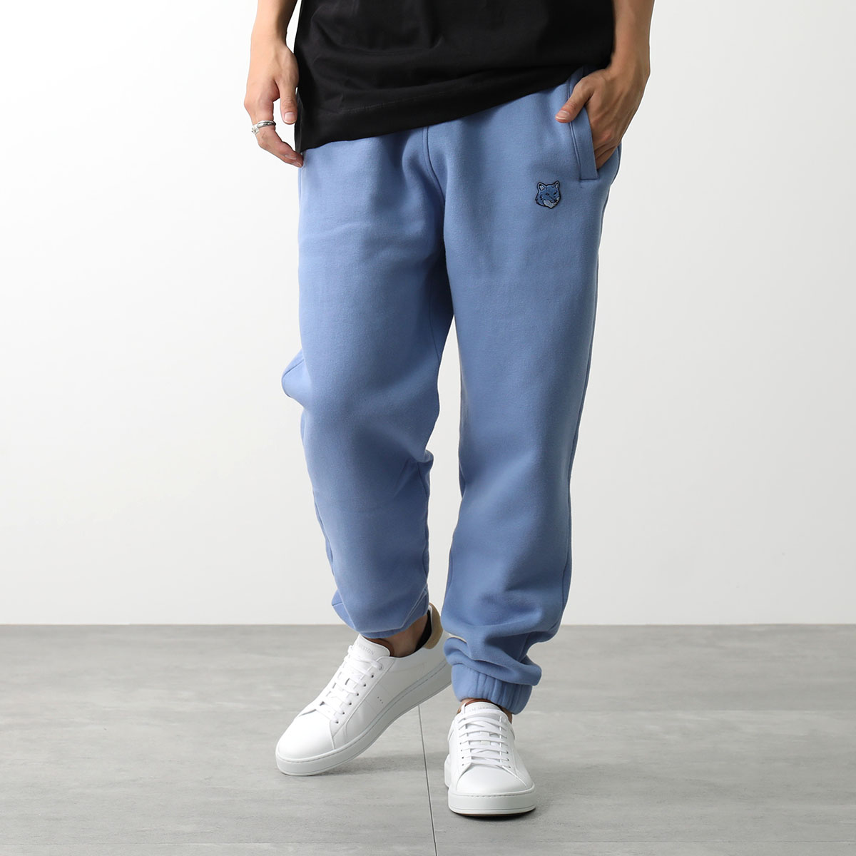 [MAISON KITSUNE] メゾンキツネ パンツ Pants セール】FOX HEAD PATCH REGULAR JOG PANTS（スウェットパンツ