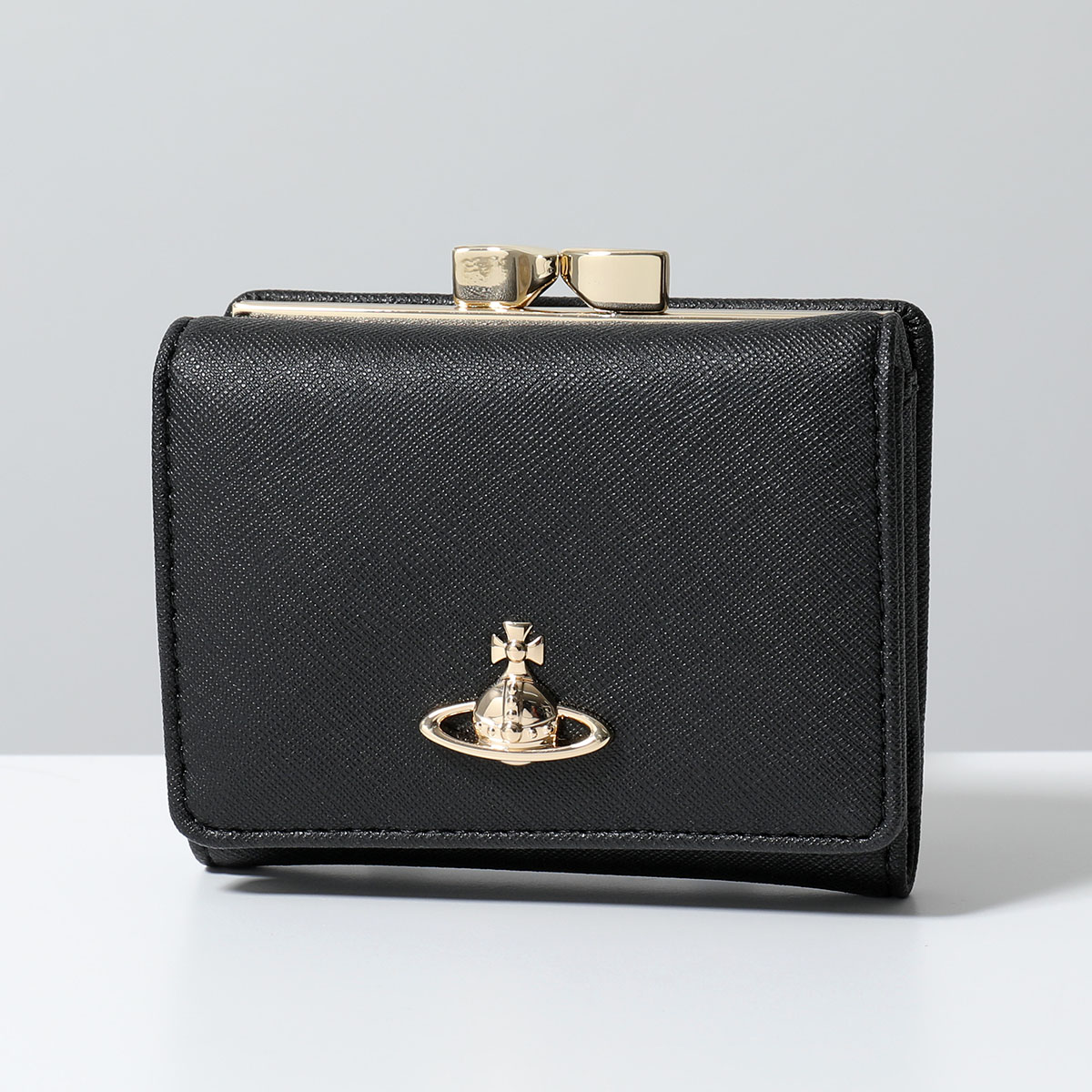 Vivienne Westwood（ヴィヴィアンウエストウッド） 三つ折り財布 SMALL